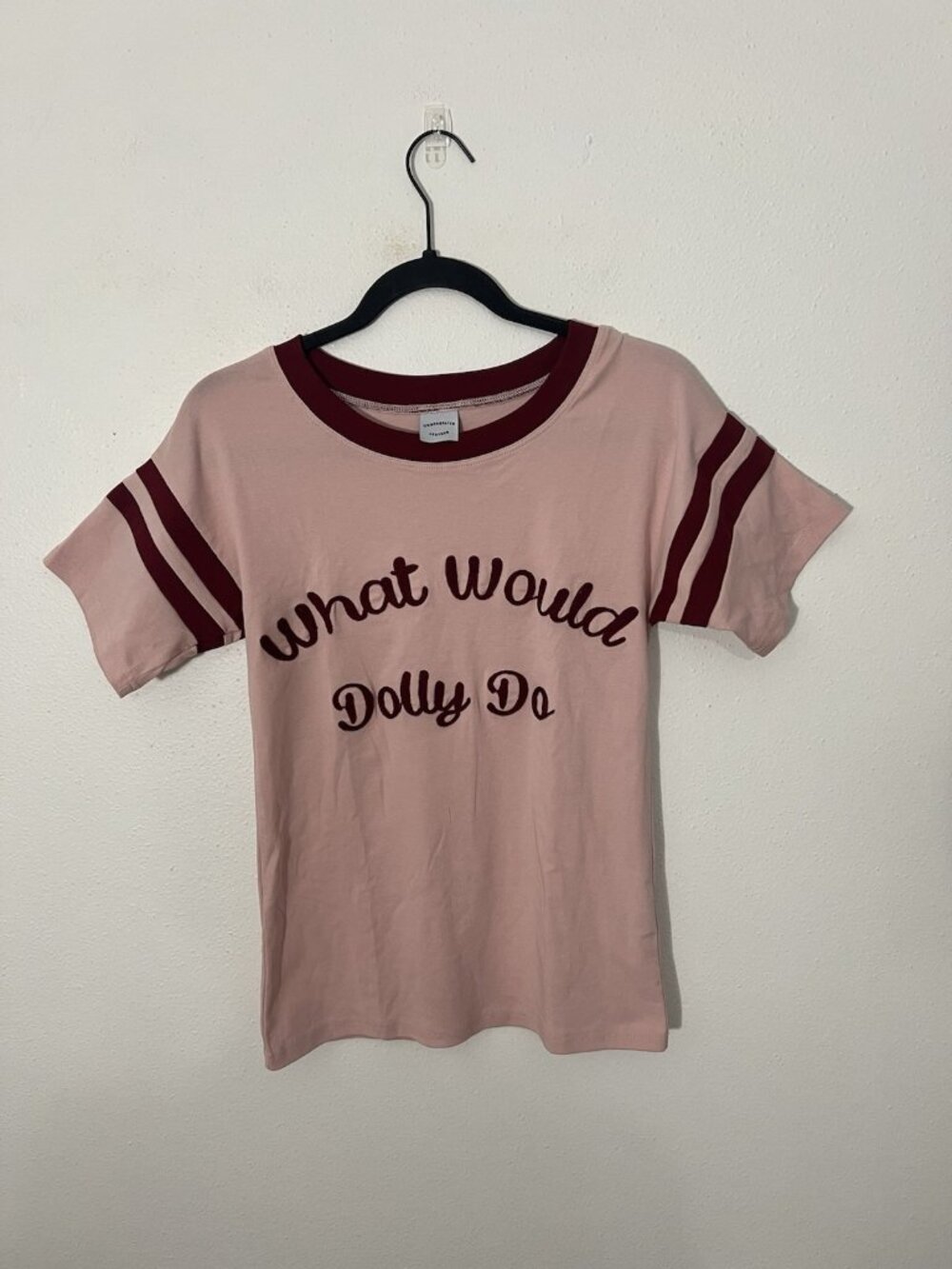 Understated Leather What Would Dolly Do Short Sleeve T Shirt  Pink Size XS